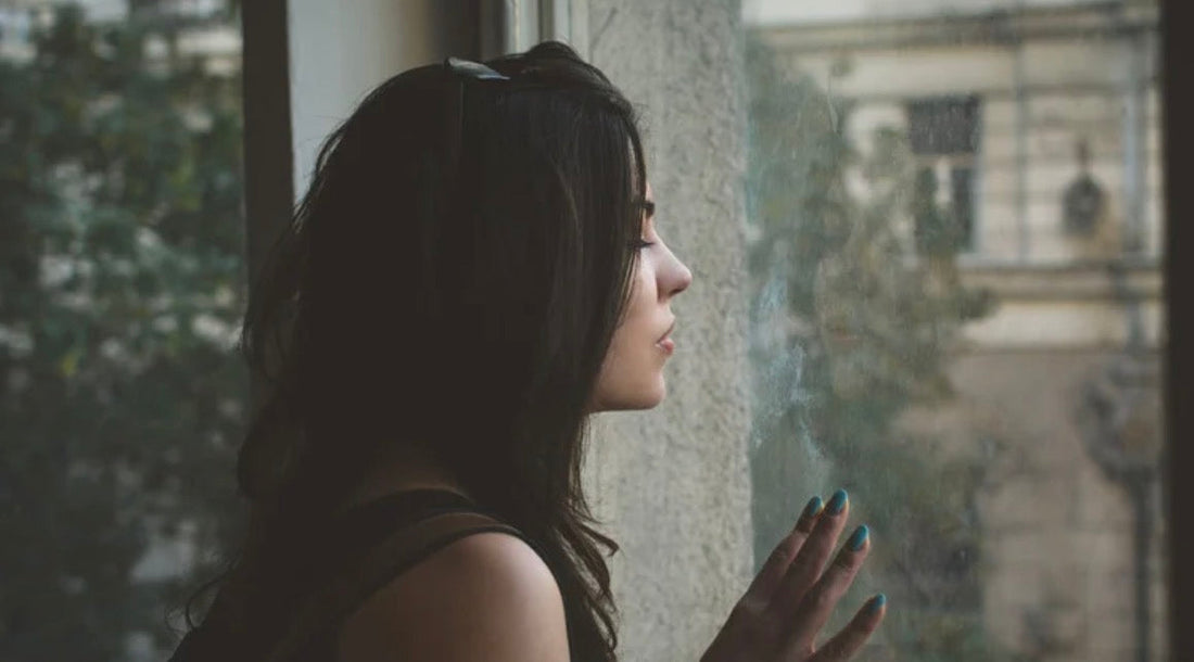 لماذا تتكرر علاقاتك؟ لأنك لم تبنِي بعد أهم علاقة في حياتك